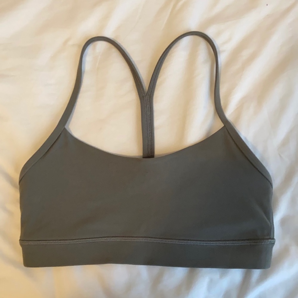 lululemon “Flow Y Bra” size 4